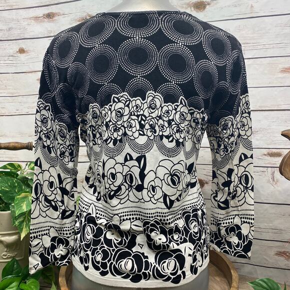 Pierri NY Black & White Beaded Cardigan Size M Button Close Sweater Medium - Picture 3 of 12